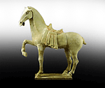 Ferghana paard, Tang dynasty (618-907 AD). Schenking van George Eumorphopoulos - Benaki Museum (foto Makis Skiadaressis)